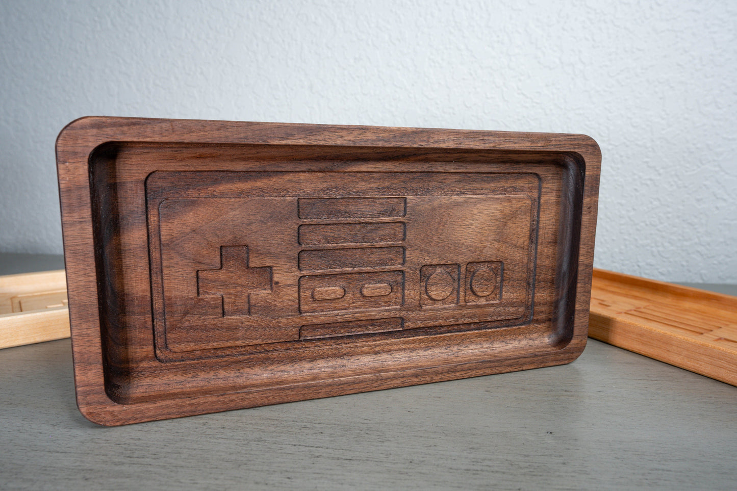 Deluxe Retro NES Controller Inlay Wooden Tray