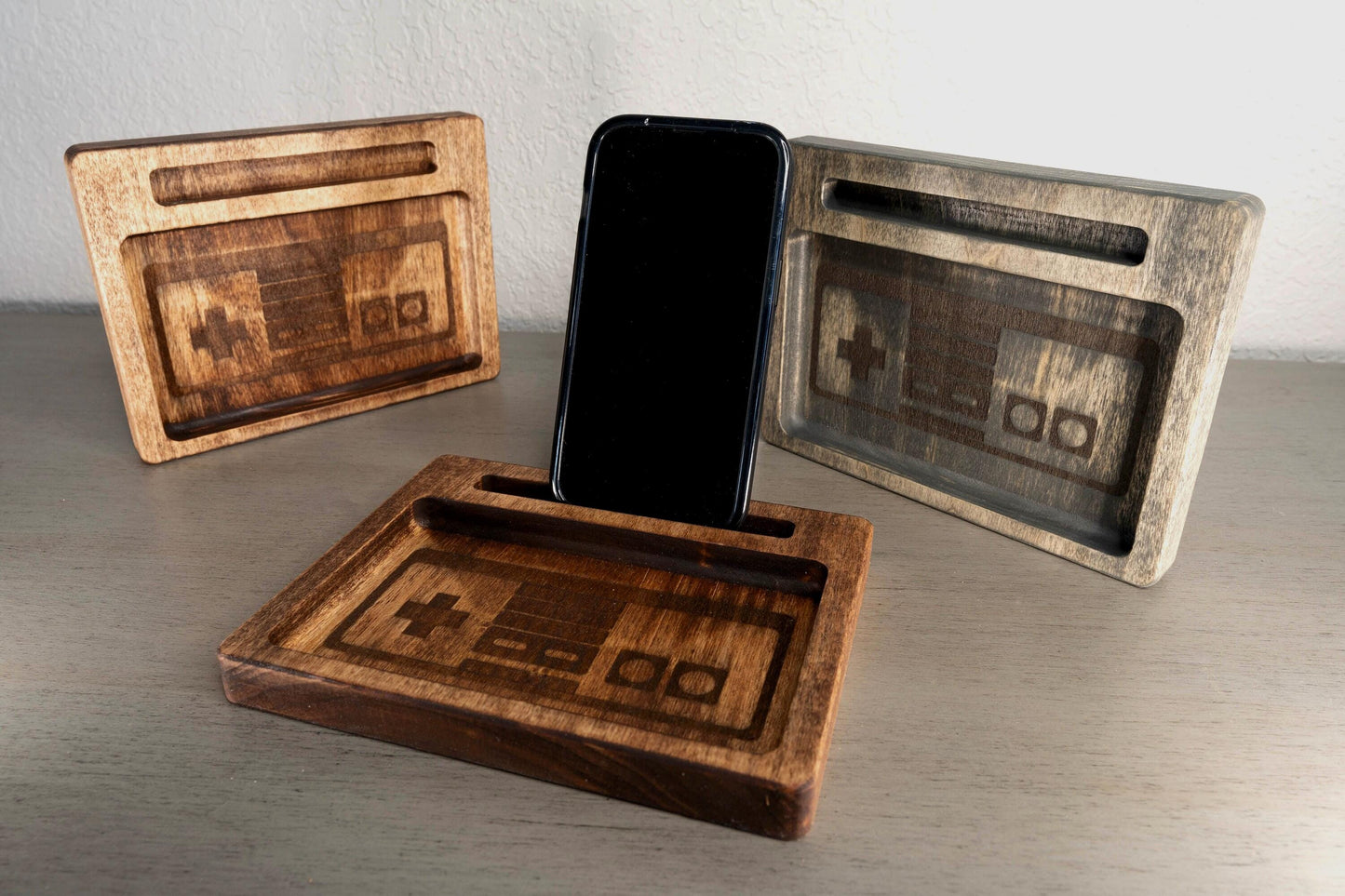 Handcrafted Classic Console Controller Desk Tray: Universal Phone Slot